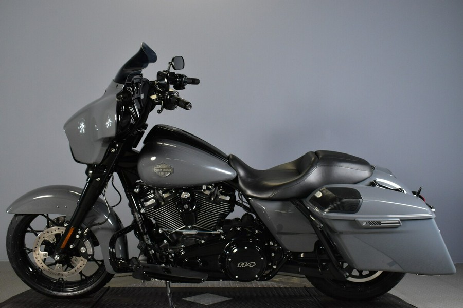 2022 Harley-Davidson Street Glide Special