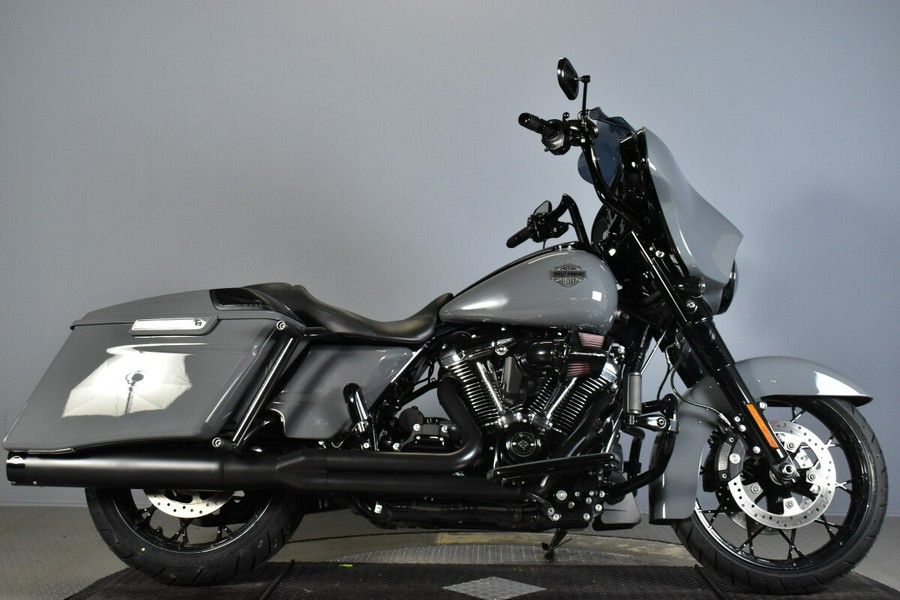 2022 Harley-Davidson Street Glide Special