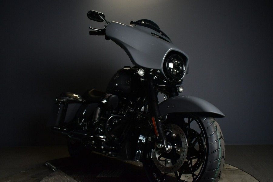 2022 Harley-Davidson Street Glide Special
