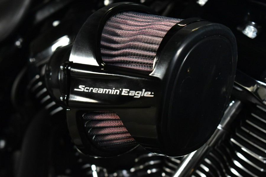 2022 Harley-Davidson Street Glide Special