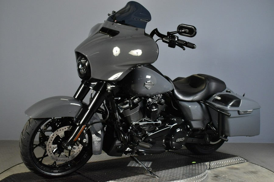 2022 Harley-Davidson Street Glide Special