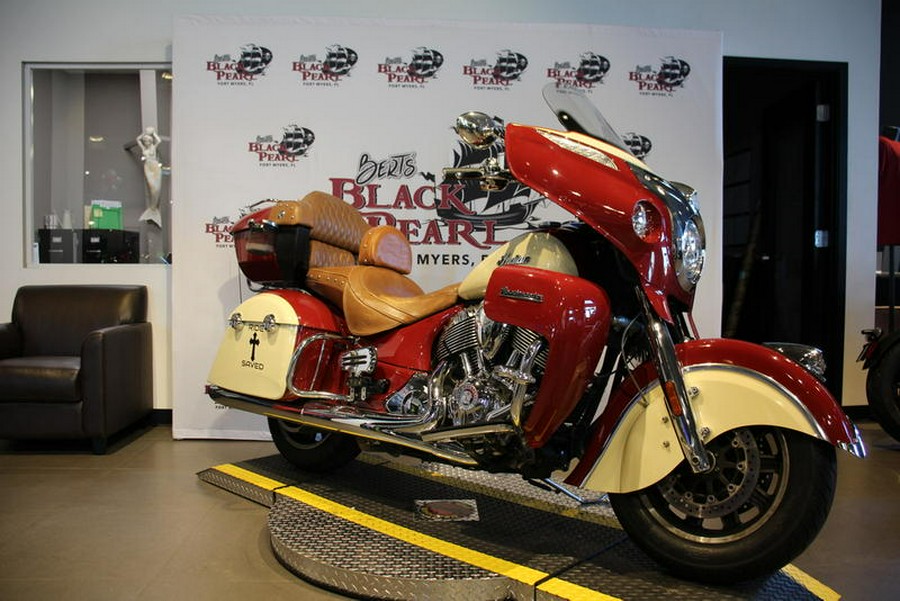 2016 Indian Motorcycle® 2016 ROADMASTER INDIAN RED/ WILLOW CREAM