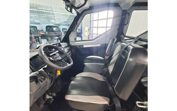 2025 Kawasaki RIDGE® Crew HVAC