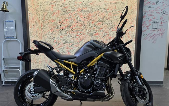 2025 Kawasaki Z900 ABS First Look [9 Fast Facts, 22 Photos]