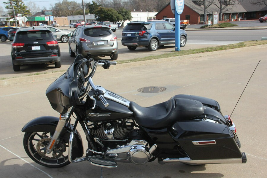 2023 Harley-Davidson Street Glide