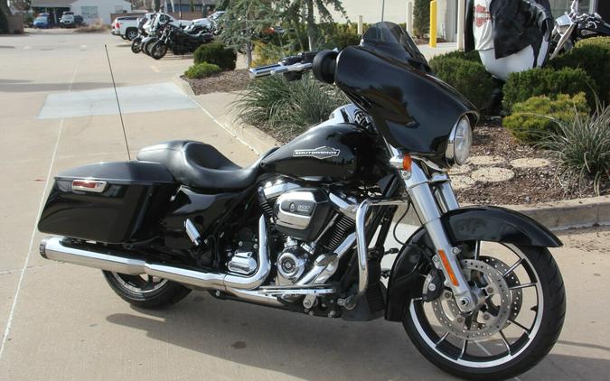 2023 Harley-Davidson Street Glide