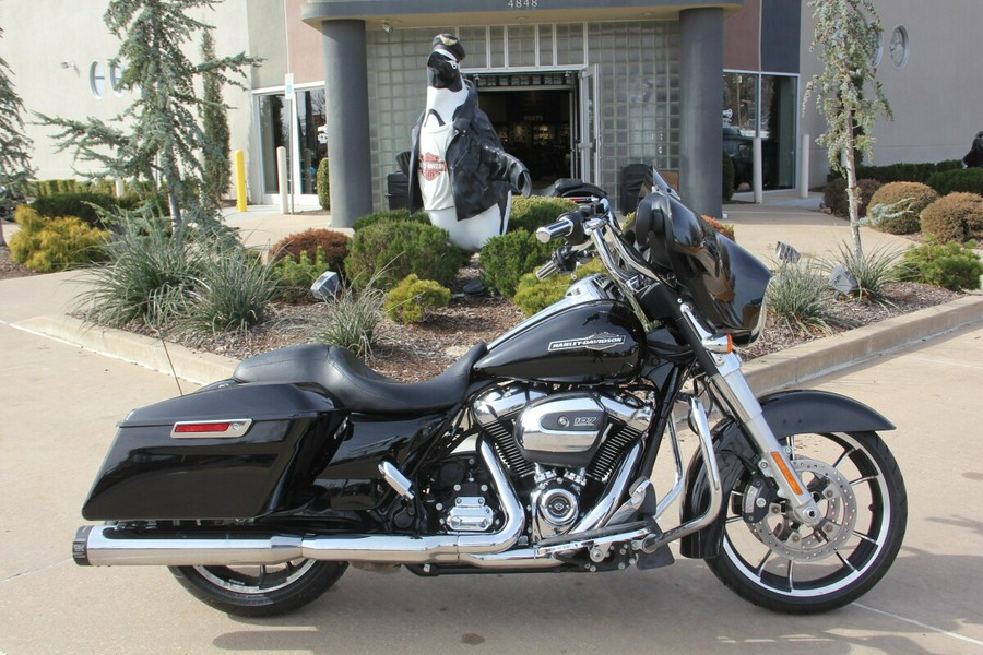 2023 Harley-Davidson Street Glide