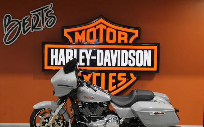 2024 Harley-Davidson® FLHX - Street Glide®