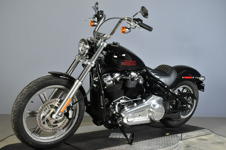 2023 Harley-Davidson Softail Standard