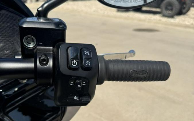 2025 Indian Motorcycle® Challenger® Dark Horse® 112 Black Smoke