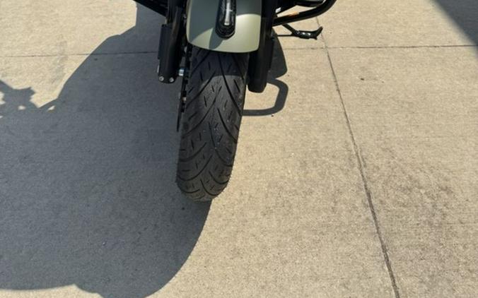 2025 Indian Motorcycle® Challenger® Dark Horse® 112 Black Smoke