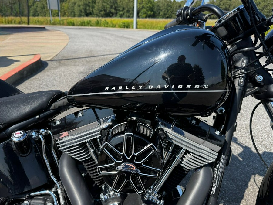 2013 Harley-Davidson® Blackline® Black
