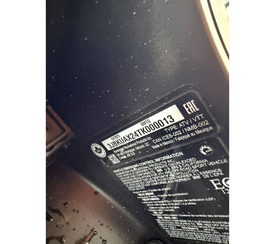 2026 Can-Am® Defender MAX Limited HD11