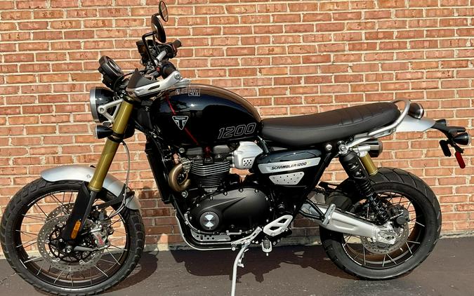 2025 Triumph Scrambler 1200 XE