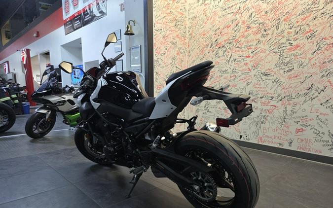 2026 Kawasaki Z900 ABS