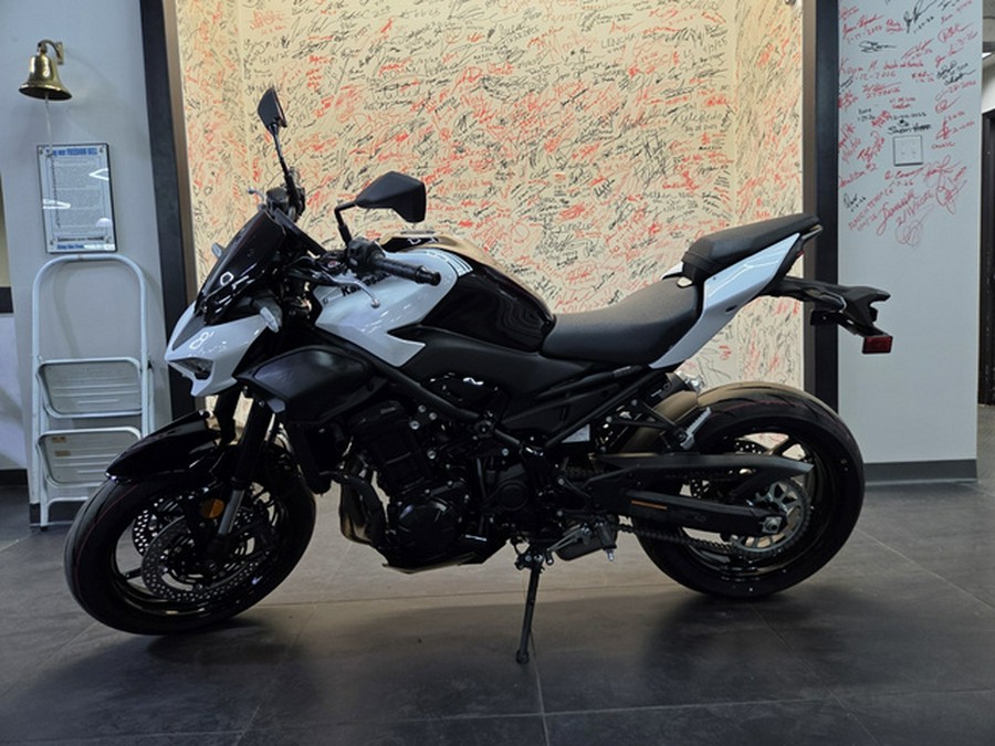 2026 Kawasaki Z900 ABS