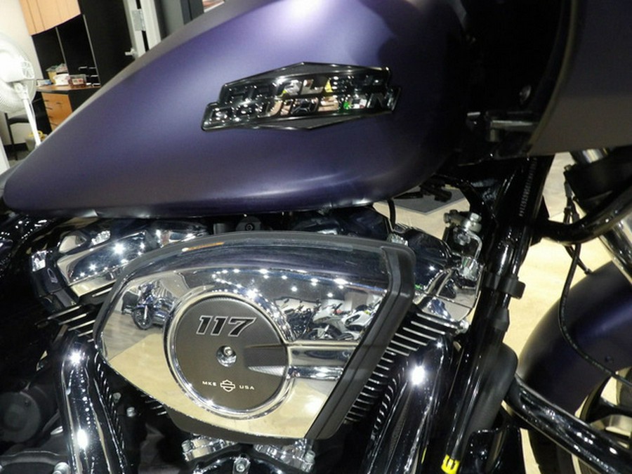 2025 Harley-Davidson Road Glide Base