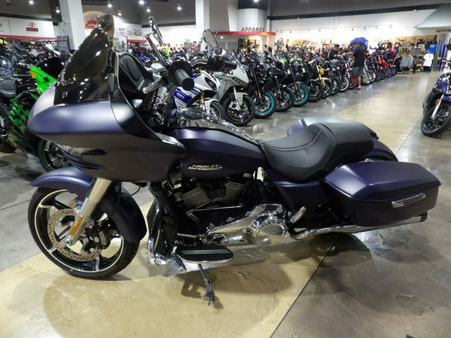 2025 Harley-Davidson Road Glide Base