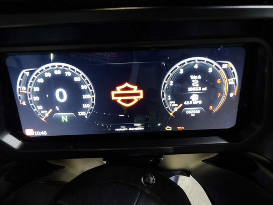 2025 Harley-Davidson Road Glide Base