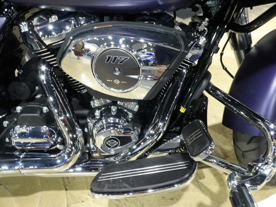 2025 Harley-Davidson Road Glide Base