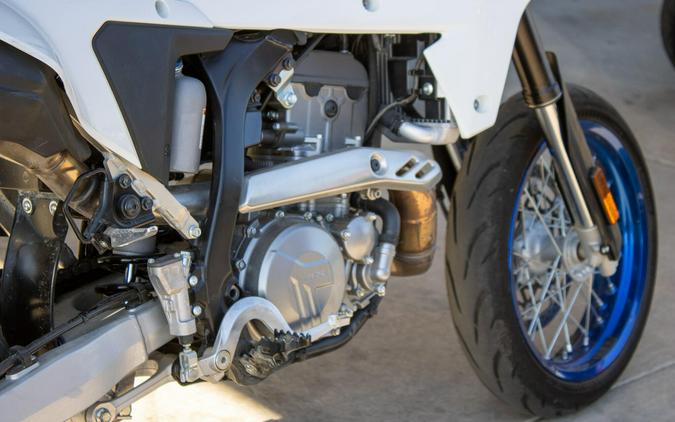 2025 SUZUKI DR-Z4SM