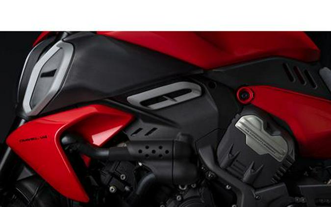 2026 Ducati Diavel V4