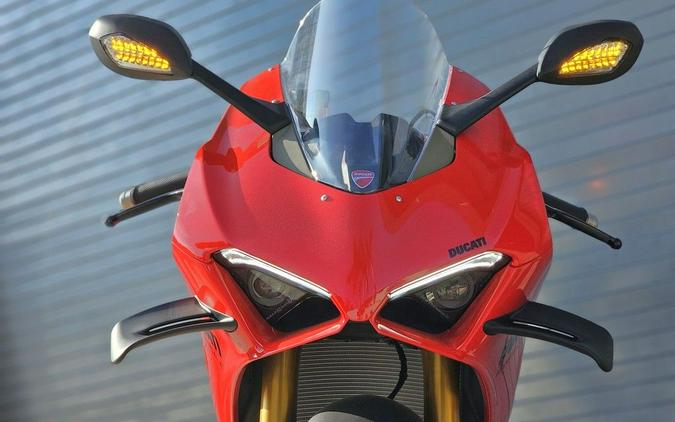 2024 Ducati Panigale V4 S Red