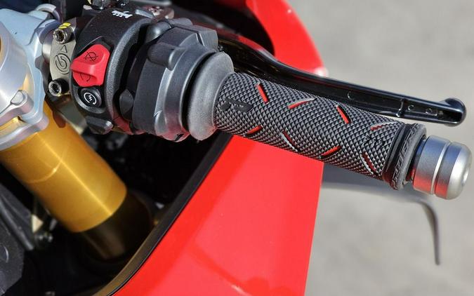 2024 Ducati Panigale V4 S Red