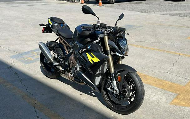 2024 BMW S 1000 R