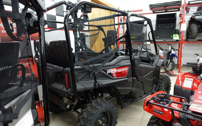 2024 Honda® Pioneer 1000-5