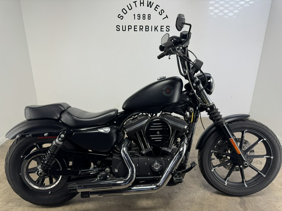 2022 Harley-Davidson® Iron 883 Black Denim - 413400