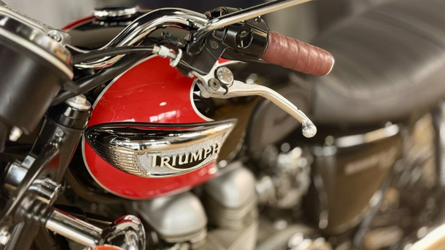 2007 Triumph Bonneville T100