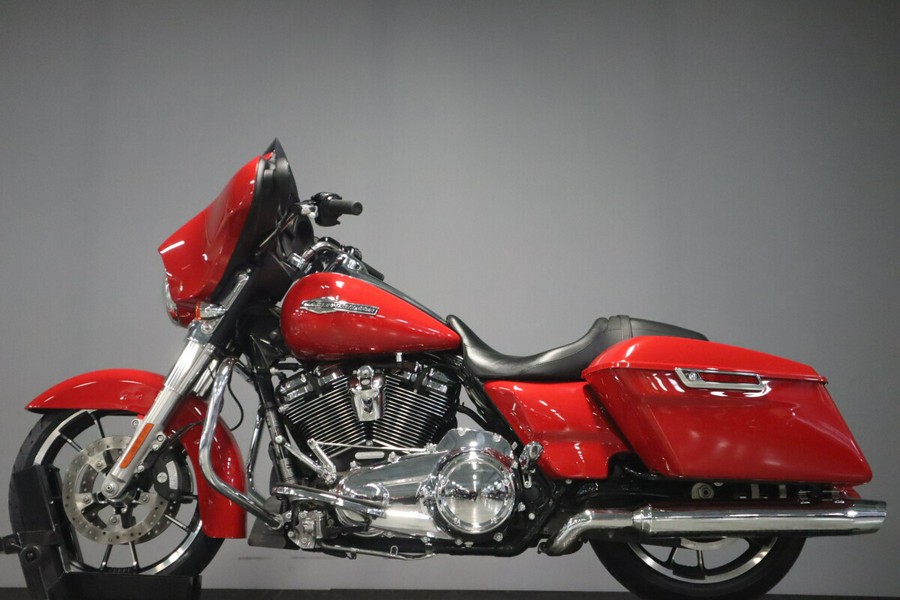 2023 Harley-Davidson Street Glide