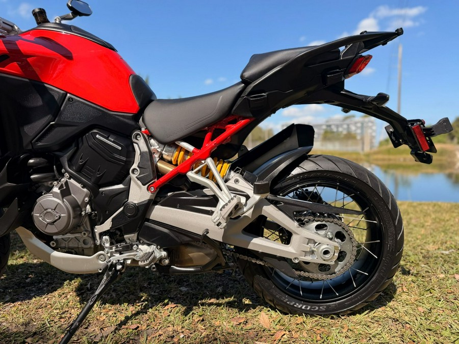 2022 Ducati Multistrada V4 S Travel & Radar