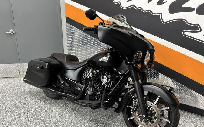 2019 Indian Motorcycle® Chieftain Dark Horse® Thunder Black Smoke