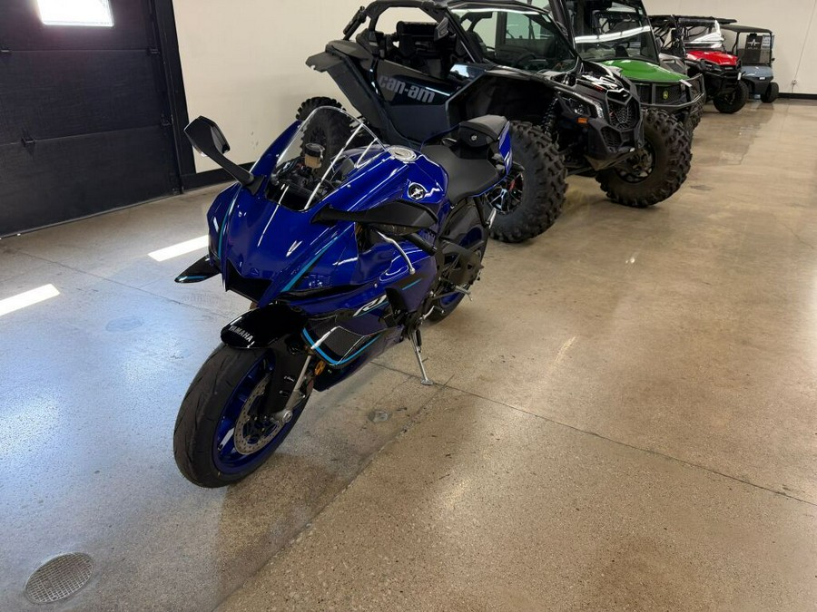2026 Yamaha YZF R1