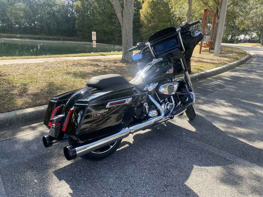 2024 Harley-Davidson® Street Glide®