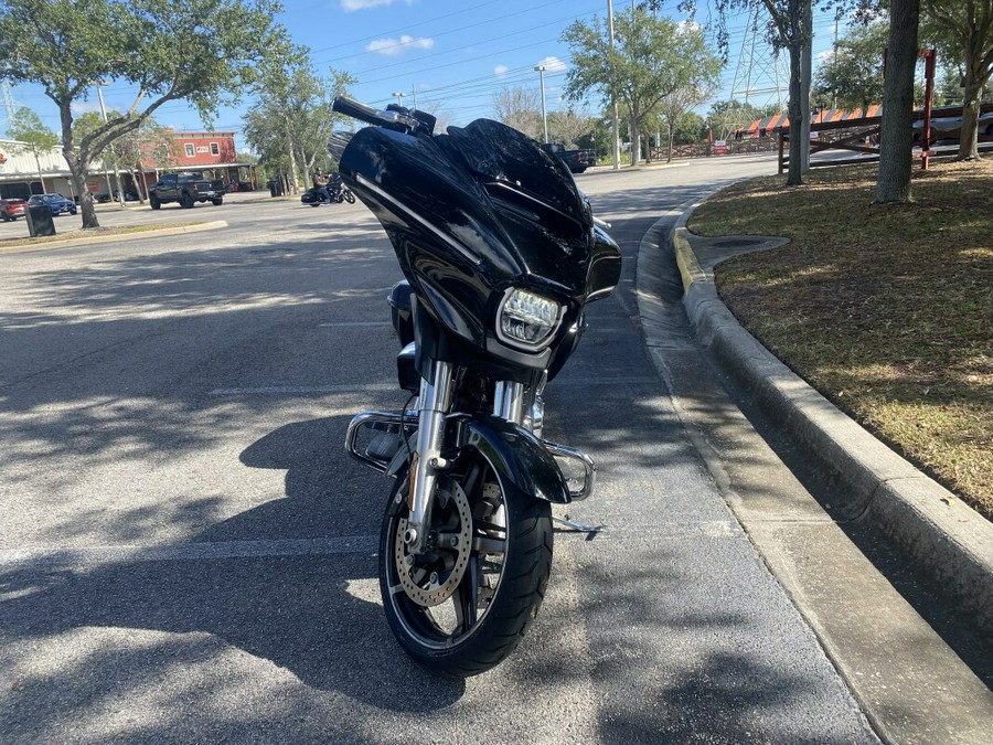 2024 Harley-Davidson® Street Glide®