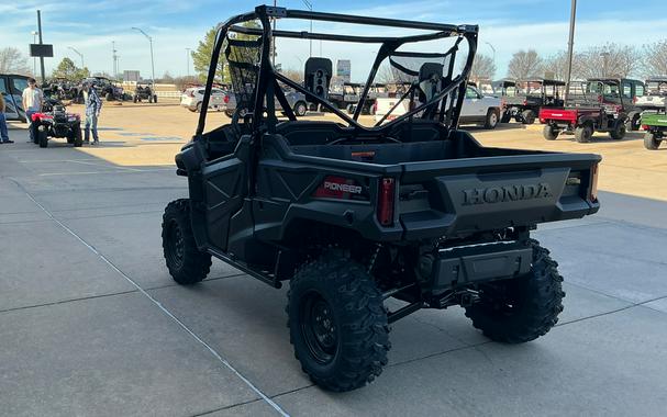 2025 Honda Pioneer 1000