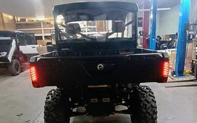 2025 Can-Am® Defender XT HD10