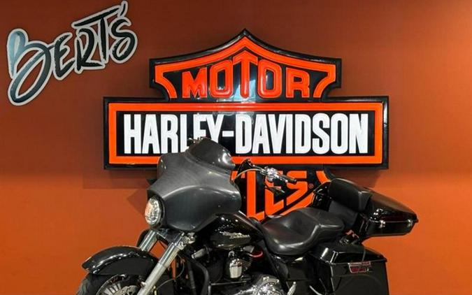 2009 Harley-Davidson® FLHX - Street Glide®