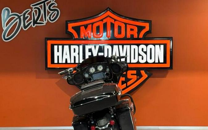 2009 Harley-Davidson® FLHX - Street Glide®