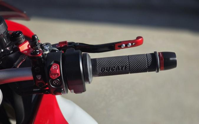 2023 Ducati Multistrada V4 Pikes Peak