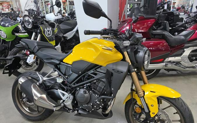 2026 Honda CB300R