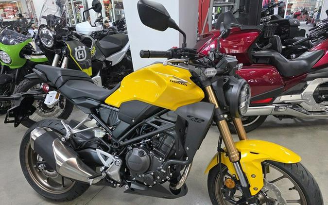 2026 Honda CB300R