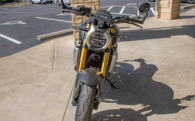 2026 SUZUKI GSX-8T