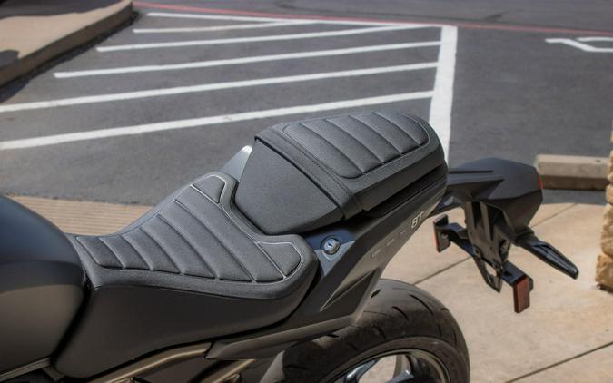 2026 SUZUKI GSX-8T