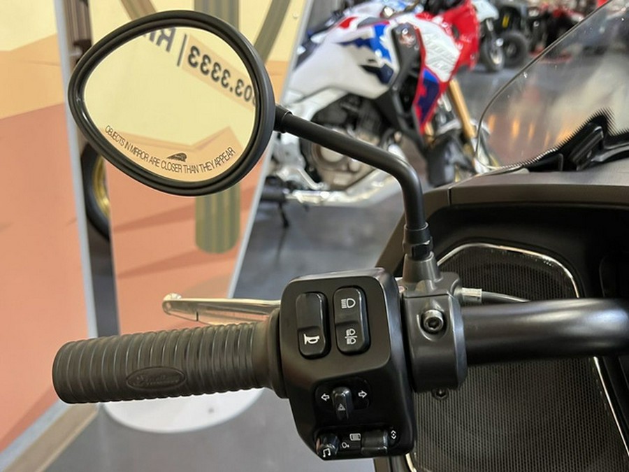 2020 Indian Challenger Titanium Metallic