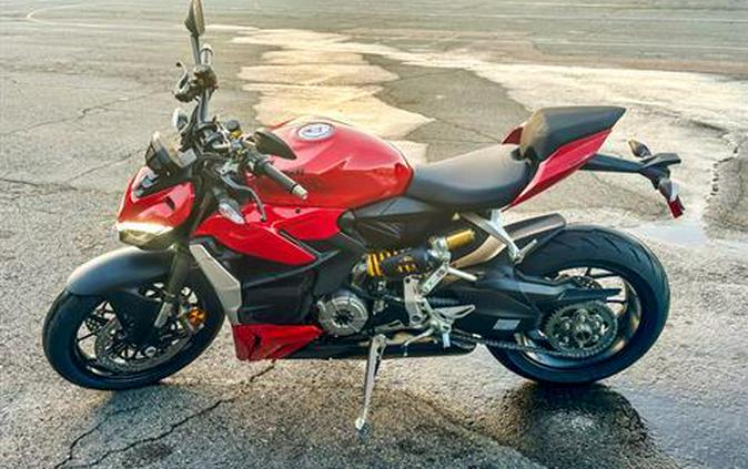 2024 Ducati Streetfighter V2