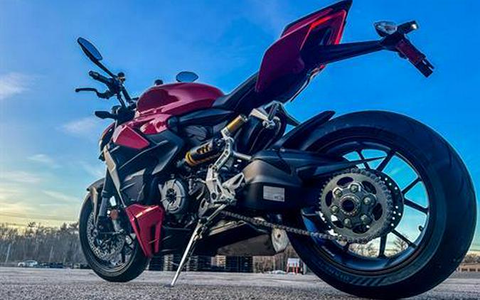 2024 Ducati Streetfighter V2